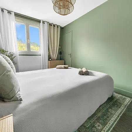 Balcon, Renove, Proche Commerces & Gare 아파트