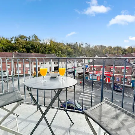 Balcon, Renove, Proche Commerces & Gare *